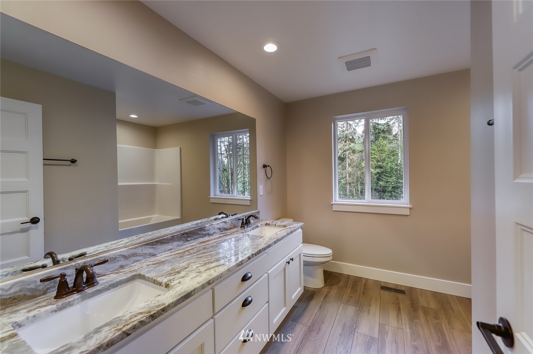 25923 Highland Road Northeast Kingston, WA 98346 - Photo 32 of 40 Gallery Image 32