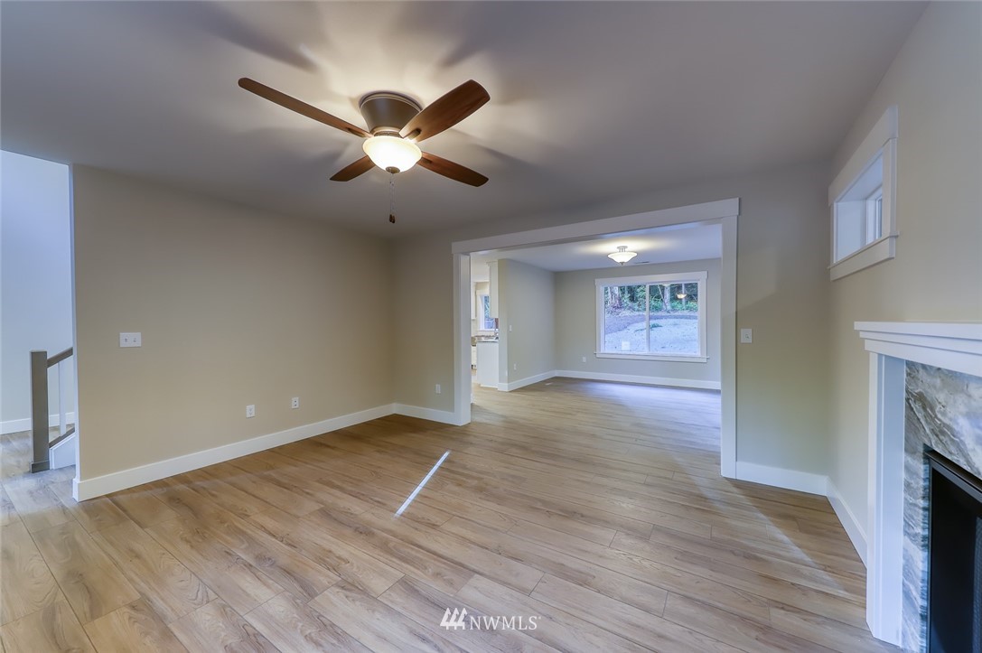 25923 Highland Road Northeast Kingston, WA 98346 - Photo 6 of 40 Gallery Image 6
