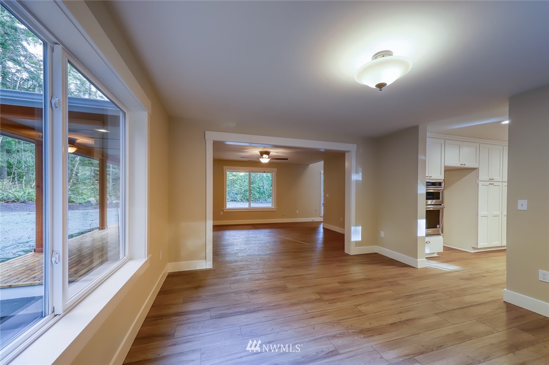 25923 Highland Road Northeast Kingston, WA 98346 - Photo 9 of 40 Gallery Image 9