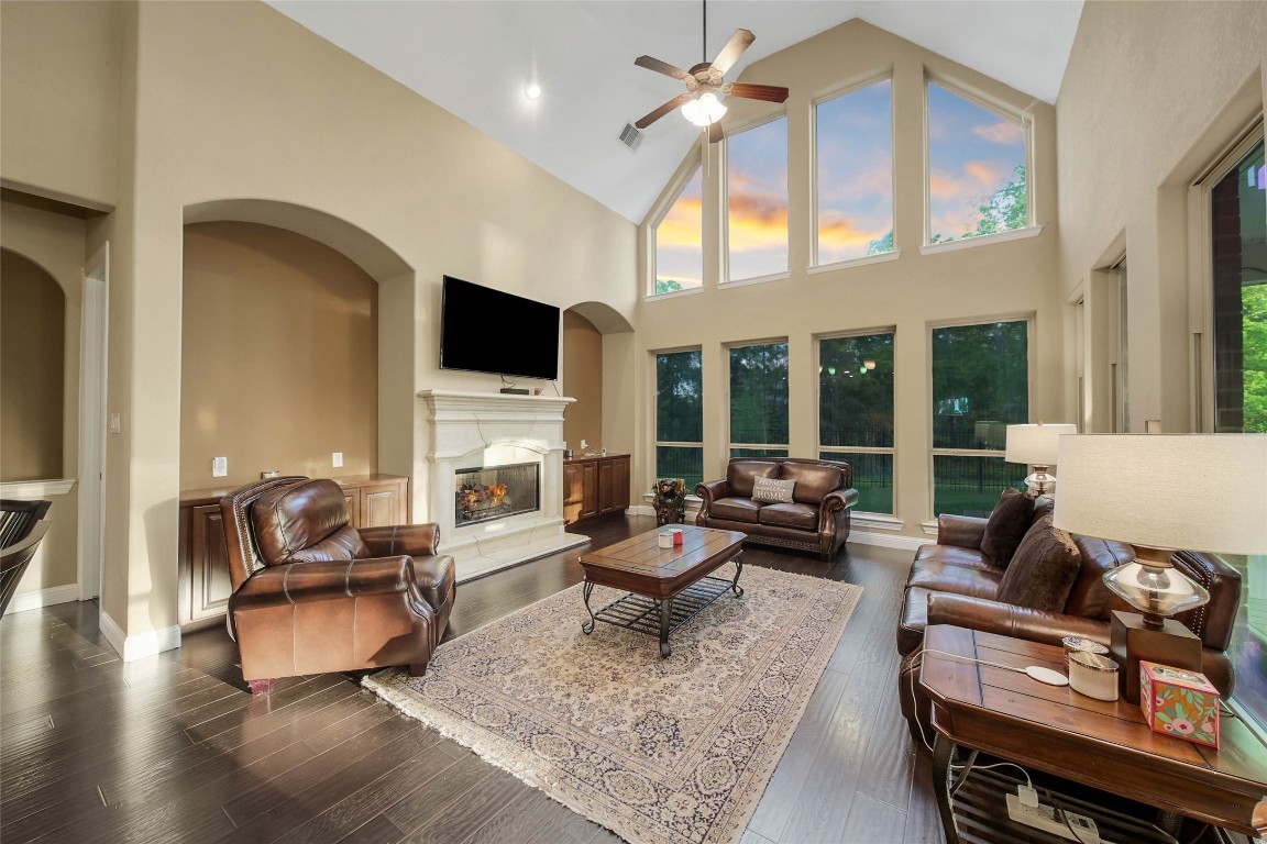 5 Copper Cove Conroe, TX 77304 - Photo 11 of 50