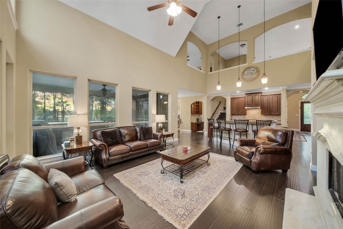 5 Copper Cove Conroe, TX 77304 - Photo 13 of 50