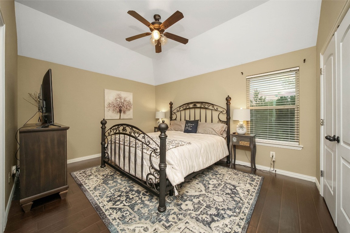 5 Copper Cove Conroe, TX 77304 - Photo 37 of 50