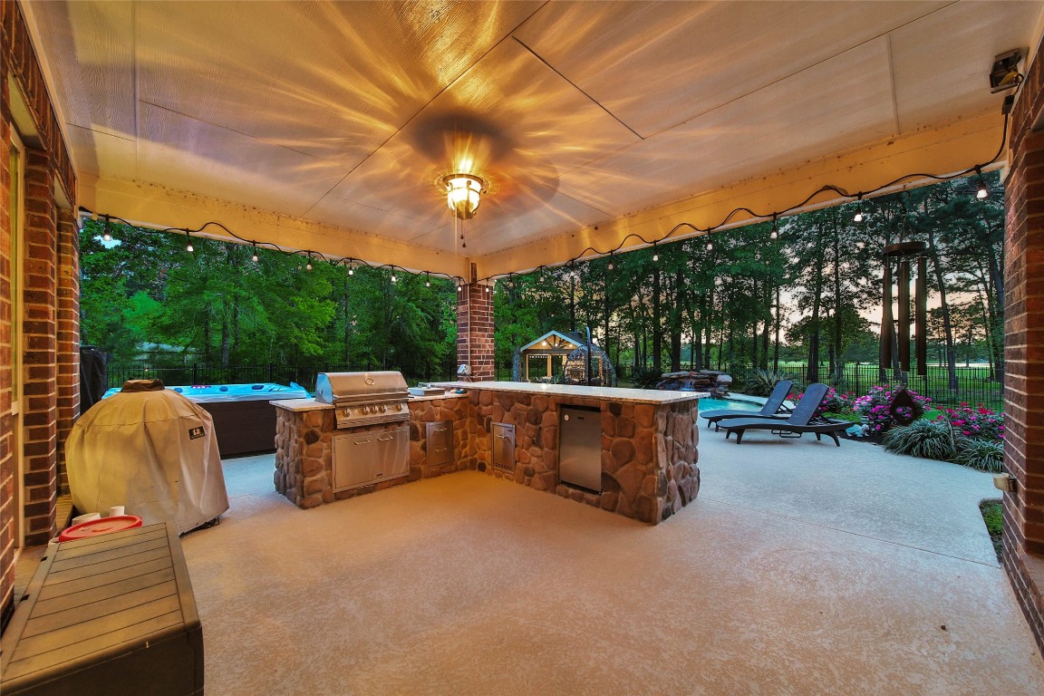 5 Copper Cove Conroe, TX 77304 - Photo 38 of 50