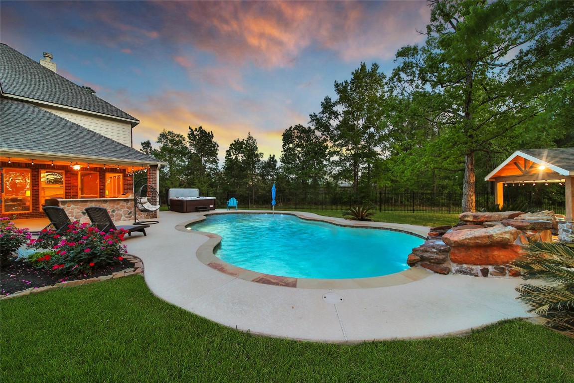 5 Copper Cove Conroe, TX 77304 - Photo 41 of 50