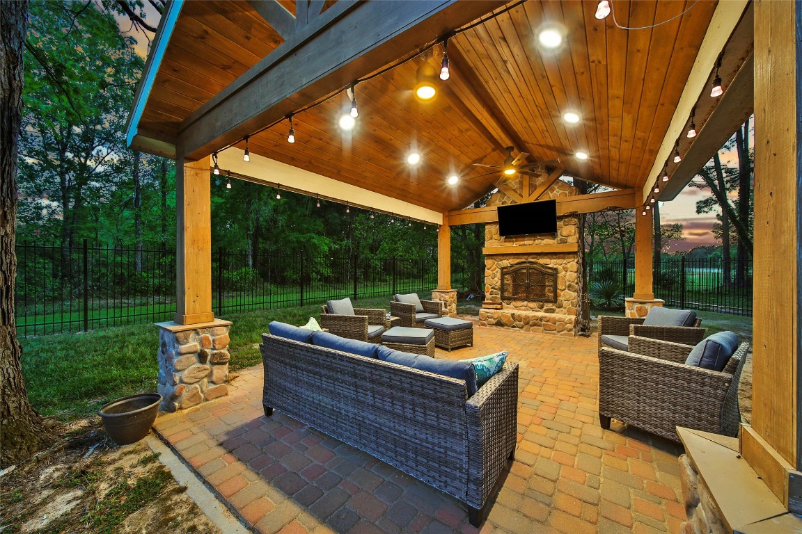 5 Copper Cove Conroe, TX 77304 - Photo 48 of 50