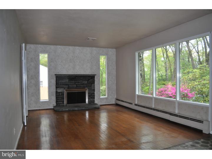 520 Old Eagle School Road Wayne, PA 19087 - Photo 3 of 15 Living Room