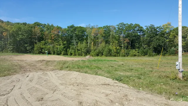 $149,900 | 7 Eagle Road, Northport, ME 04849