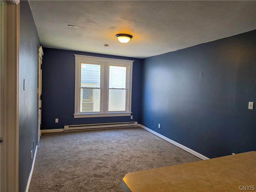 707 West Dominick Street Rome, NY 13440 - Photo 8 of 31 Apt #4 Living Room