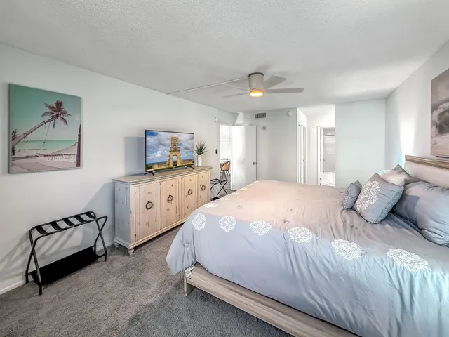 $699,000 | 2000 South Ocean Boulevard, Unit 4D, Lauderdale-by-the-Sea, FL 33062