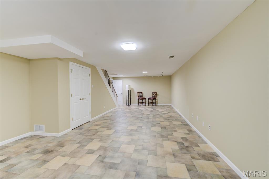 13503 Coliseum Drive Chesterfield, MO 63017 - Photo 18 of 33