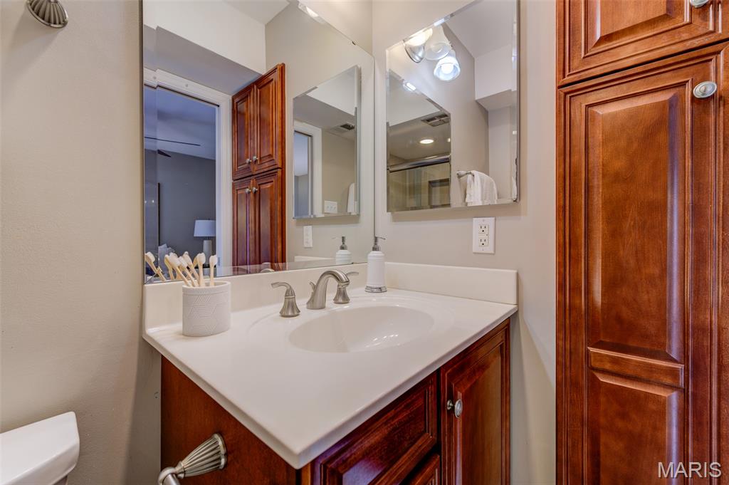 13503 Coliseum Drive Chesterfield, MO 63017 - Photo 28 of 33