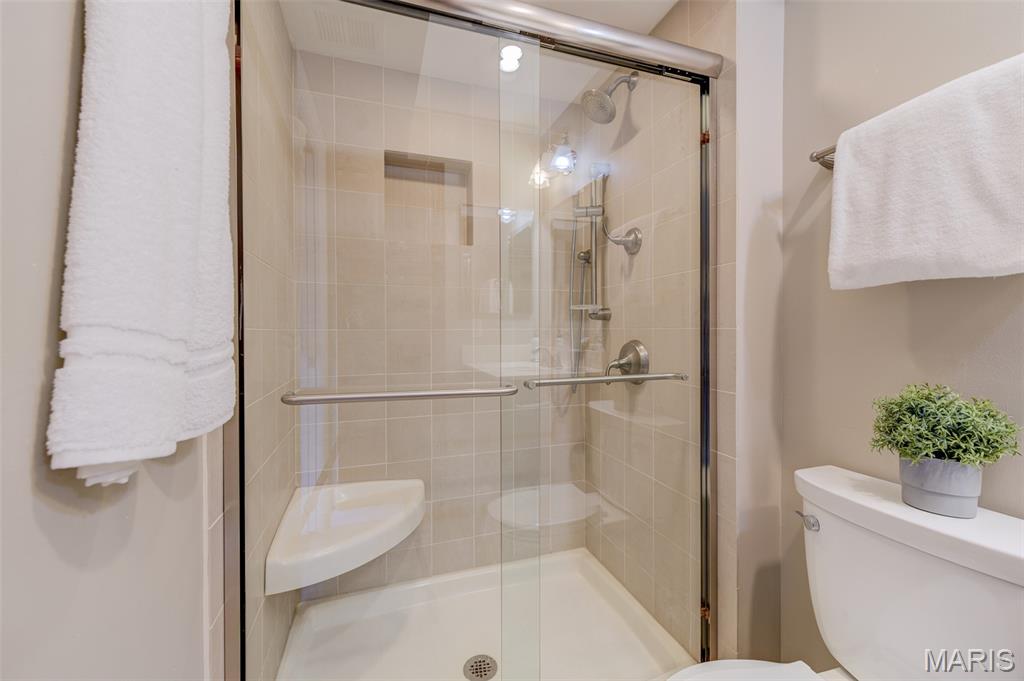 13503 Coliseum Drive Chesterfield, MO 63017 - Photo 29 of 33