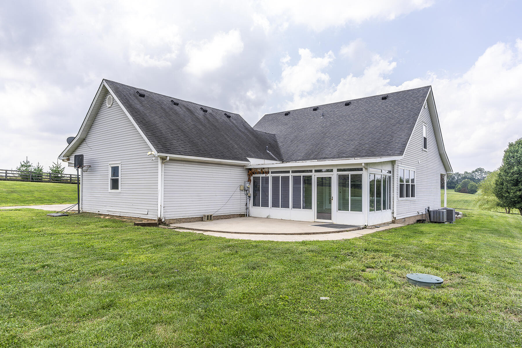 601 Wades Mill Road Winchester, KY 40391 - Photo 33 of 44 601wades11