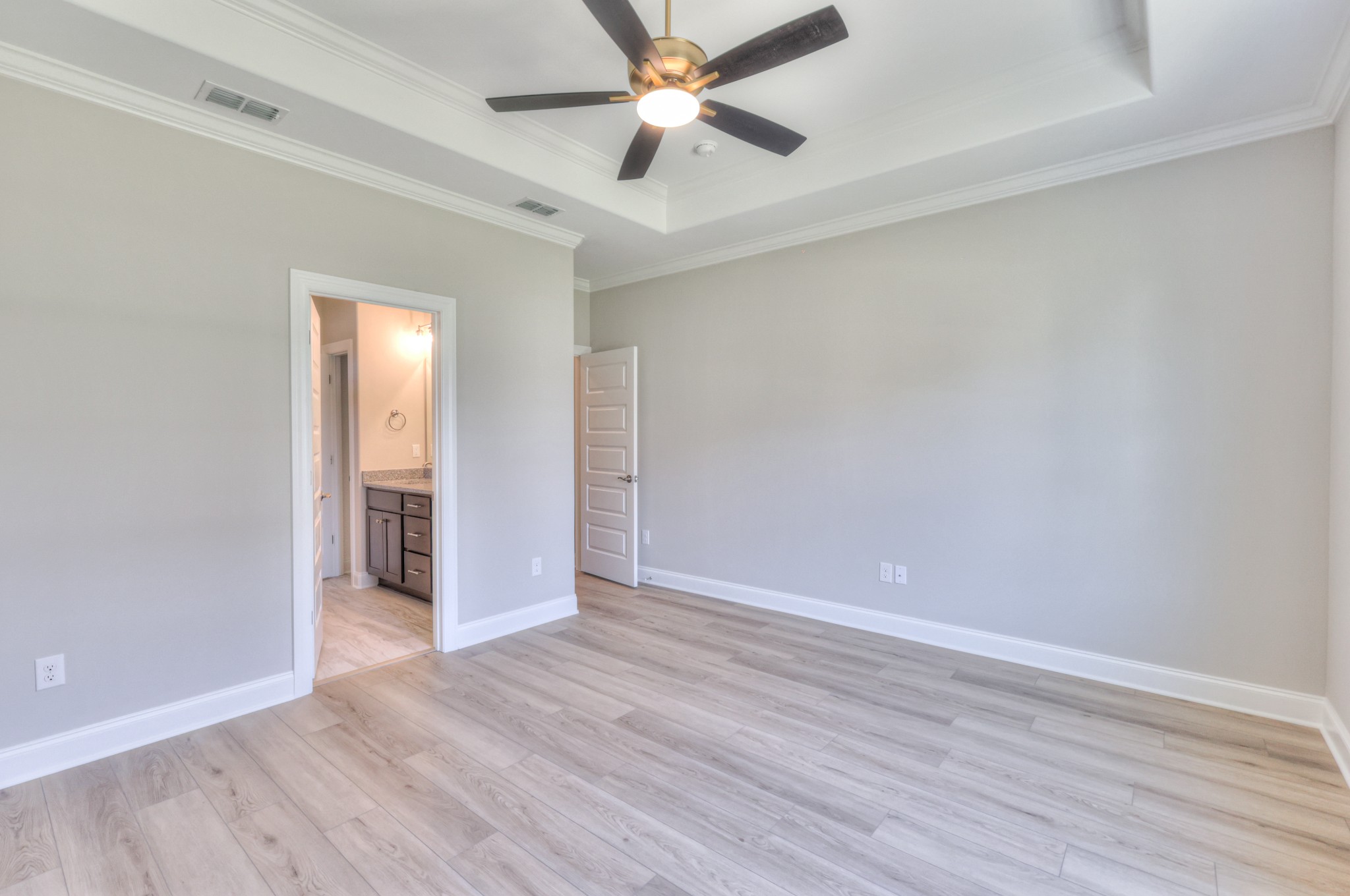 437 Ruby Oaks Lane Murfreesboro, TN 37128 - Photo 20 of 38 wooden floor in an empty room