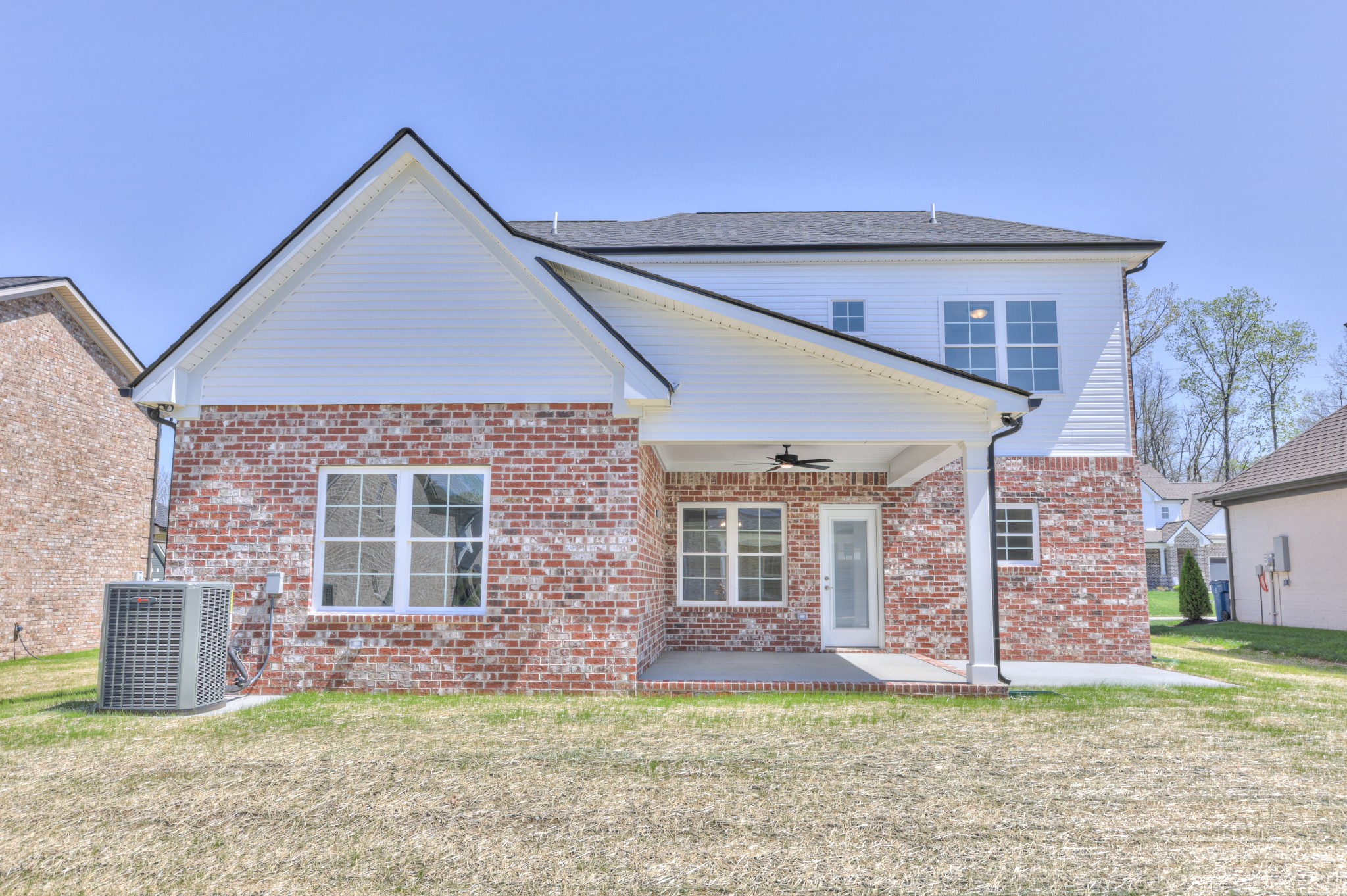 437 Ruby Oaks Lane Murfreesboro, TN 37128 - Photo 37 of 38 front view of a house with a yard