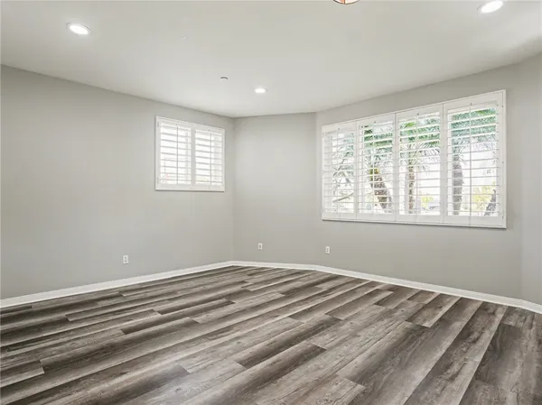 $3,000 | 518 South Helberta Avenue, Redondo Beach, CA 90277