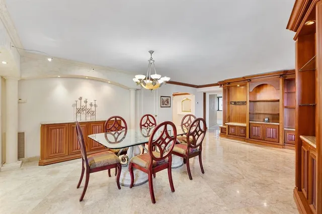 $1,375,000 | 1800 South Ocean Boulevard, Unit 410, Lauderdale-by-the-Sea, FL 33062