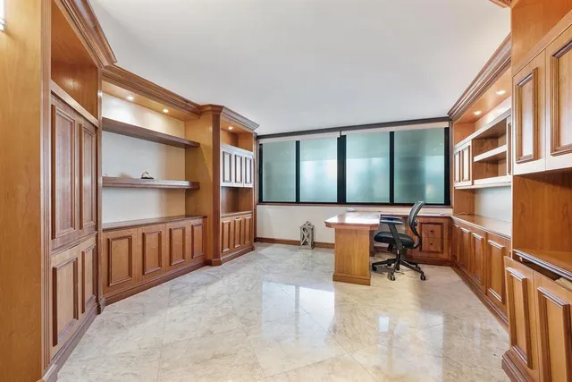 $1,375,000 | 1800 South Ocean Boulevard, Unit 410, Lauderdale-by-the-Sea, FL 33062