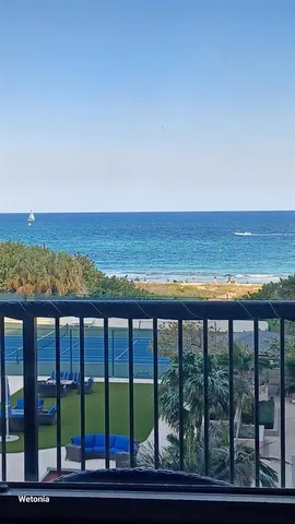 $1,375,000 | 1800 South Ocean Boulevard, Unit 410, Lauderdale-by-the-Sea, FL 33062