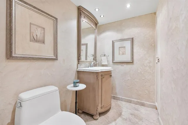 $1,375,000 | 1800 South Ocean Boulevard, Unit 410, Lauderdale-by-the-Sea, FL 33062