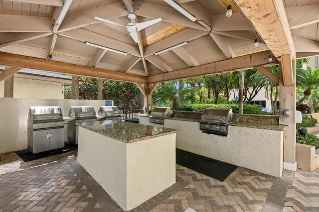 $1,375,000 | 1800 South Ocean Boulevard, Unit 410, Lauderdale-by-the-Sea, FL 33062