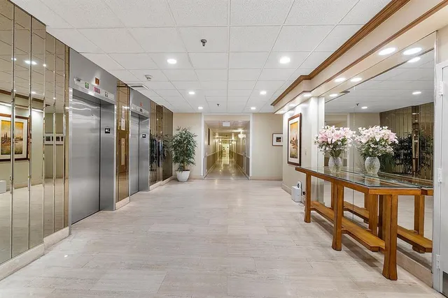 $1,375,000 | 1800 South Ocean Boulevard, Unit 410, Lauderdale-by-the-Sea, FL 33062