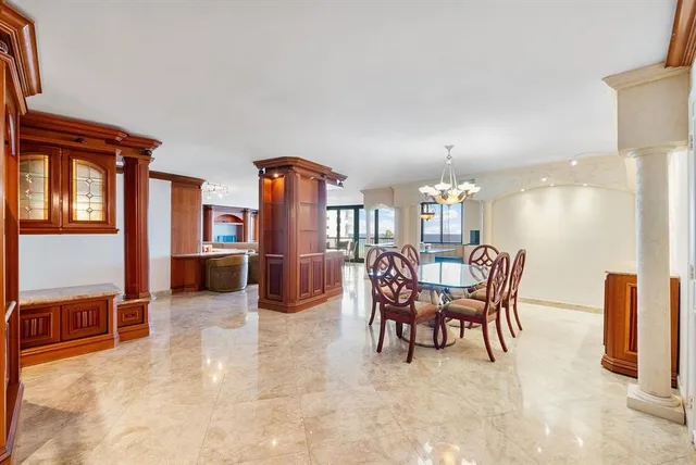 $1,375,000 | 1800 South Ocean Boulevard, Unit 410, Lauderdale-by-the-Sea, FL 33062