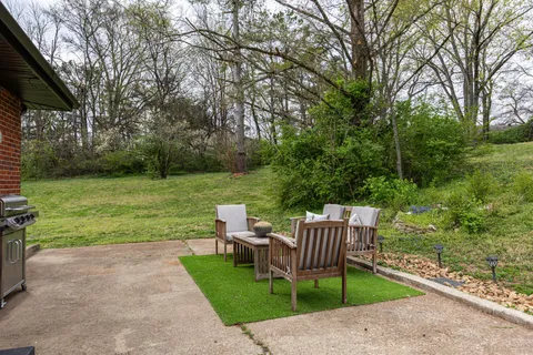 $389,900 | 1227 Bell Grimes Lane, Nashville, TN 37207
