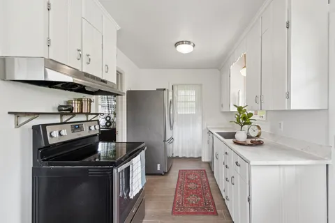 $389,900 | 1227 Bell Grimes Lane, Nashville, TN 37207