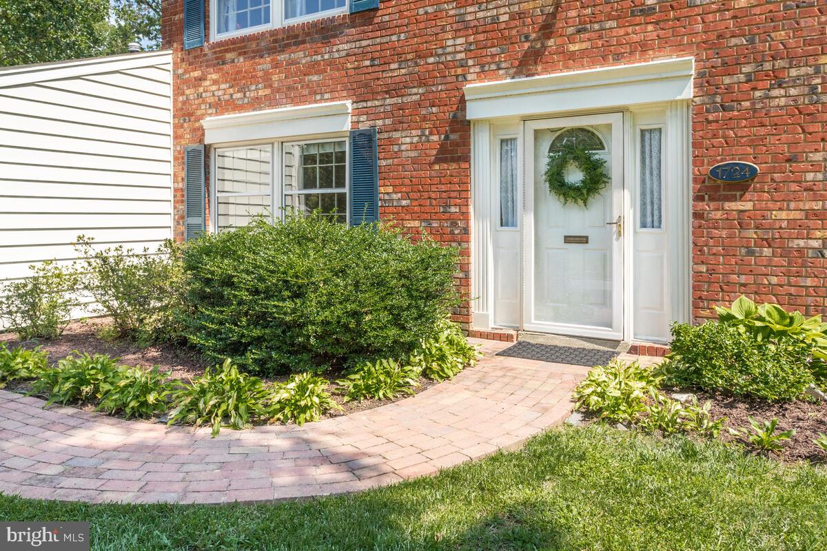 1724 Truro Road Crofton, MD 21114 - Photo 35 of 41 Gallery Image 35