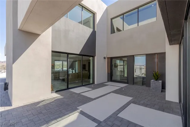$3,894,900 | 53 Falling Ridge Lane, Henderson, NV 89011