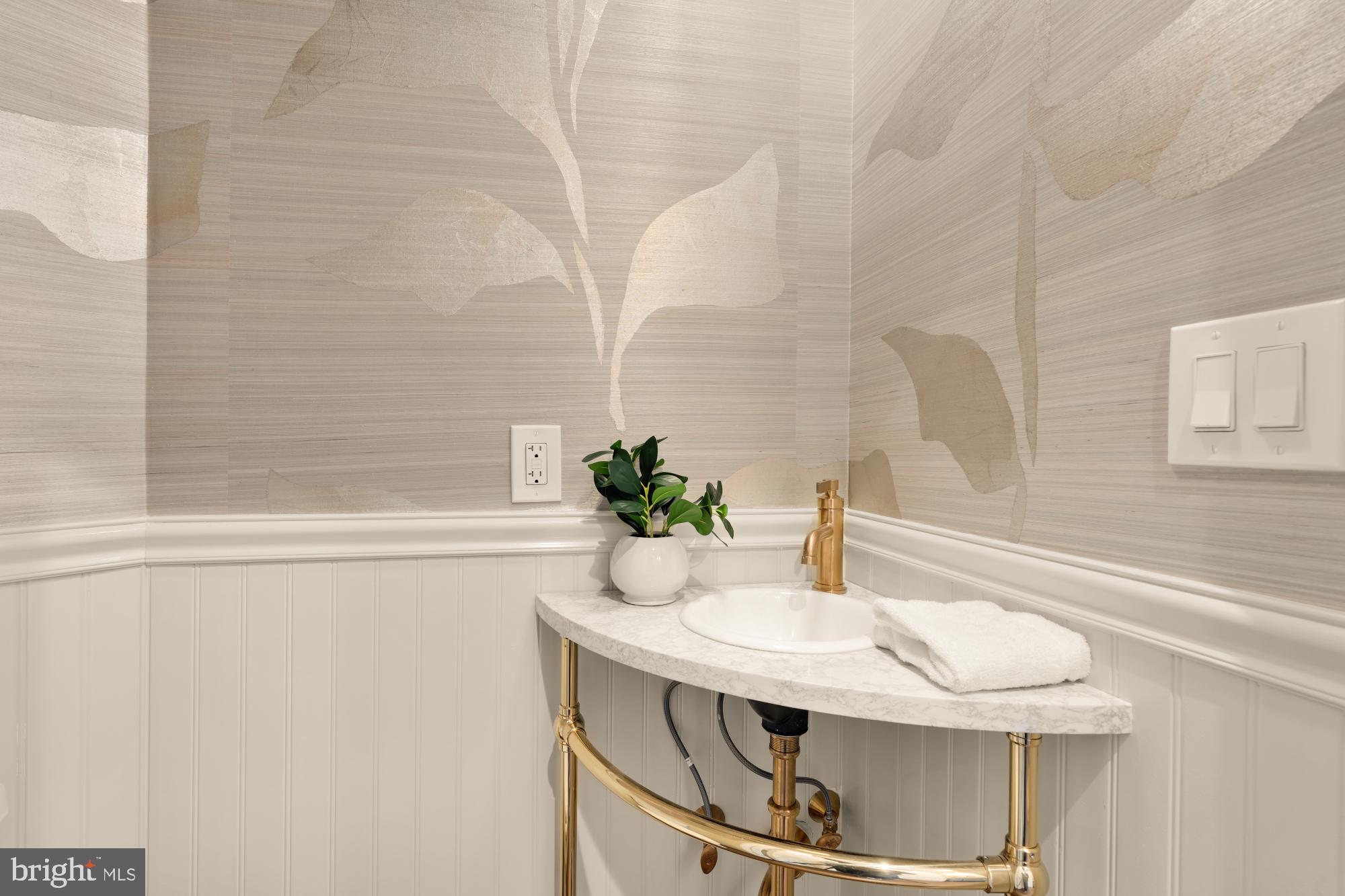 1845 Vernon Street Northwest Washington, DC 20009 - Photo 8 of 52