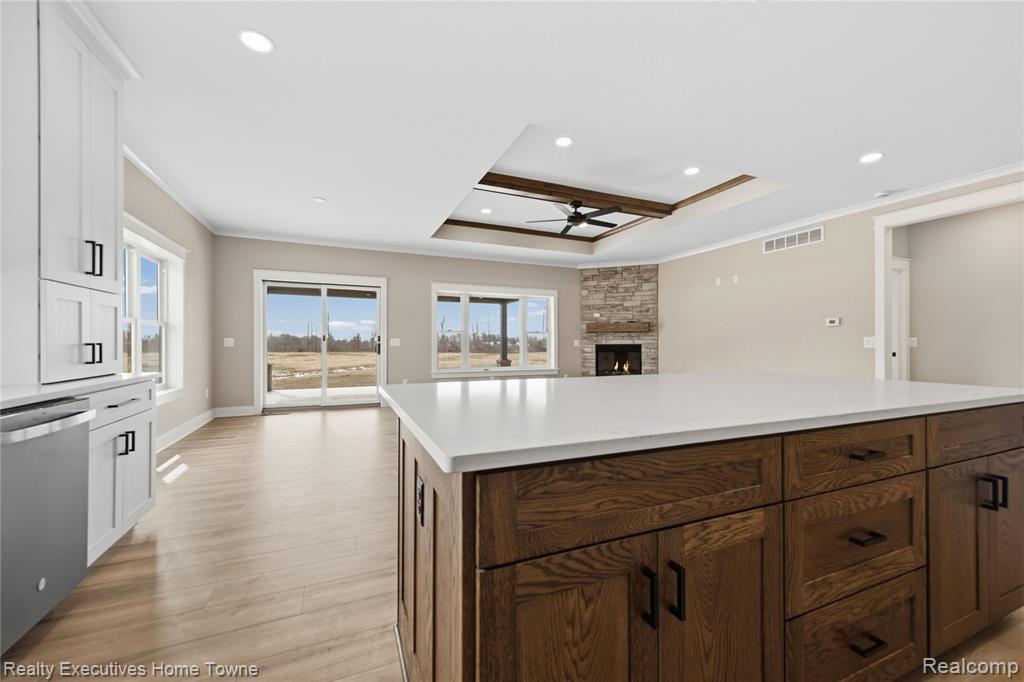 26850 Irwin Road Richmond, MI 48062 - Photo 9 of 47