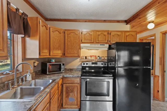 $279,900 | 797 Fiesta Drive, Nekoosa, WI 54457