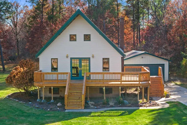 $279,900 | 797 Fiesta Drive, Nekoosa, WI 54457