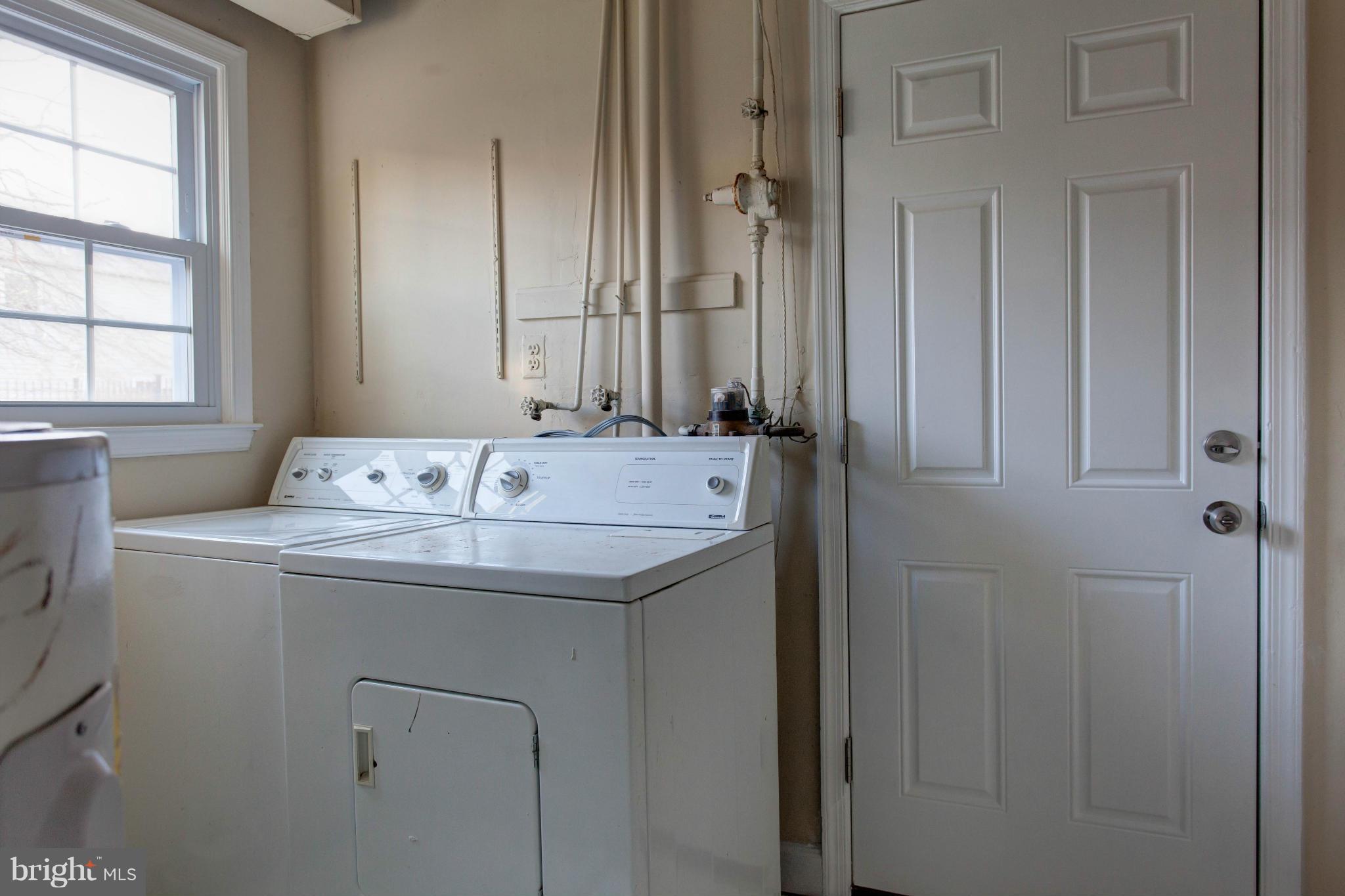 6808 Ben Franklin Road Springfield, VA 22150 - Photo 22 of 22 Interior (General)