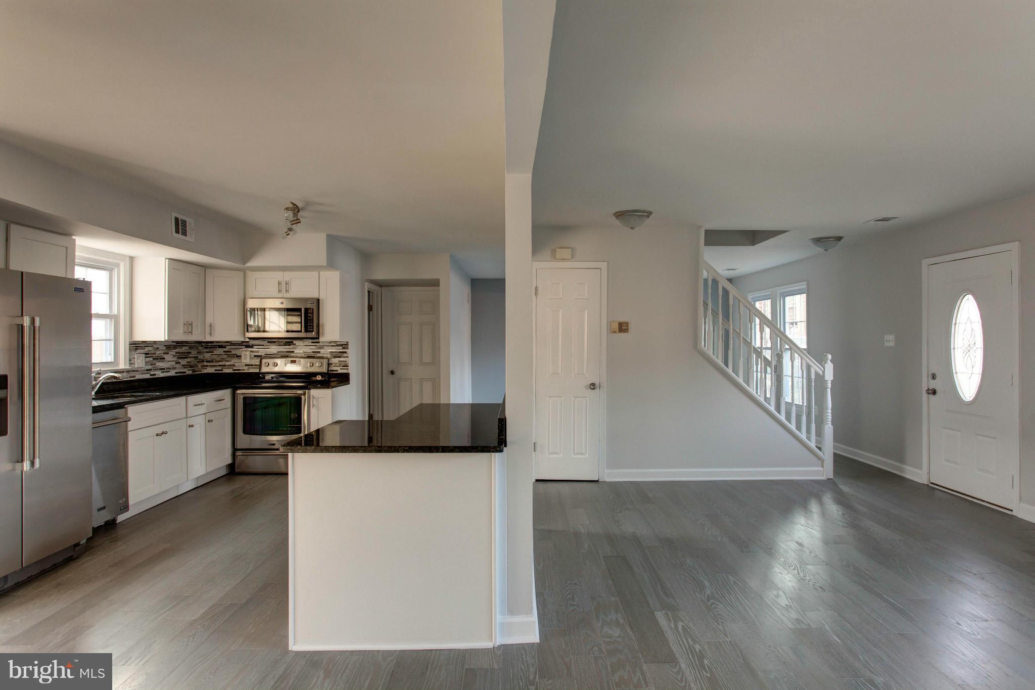 6808 Ben Franklin Road Springfield, VA 22150 - Photo 5 of 22 Kitchen