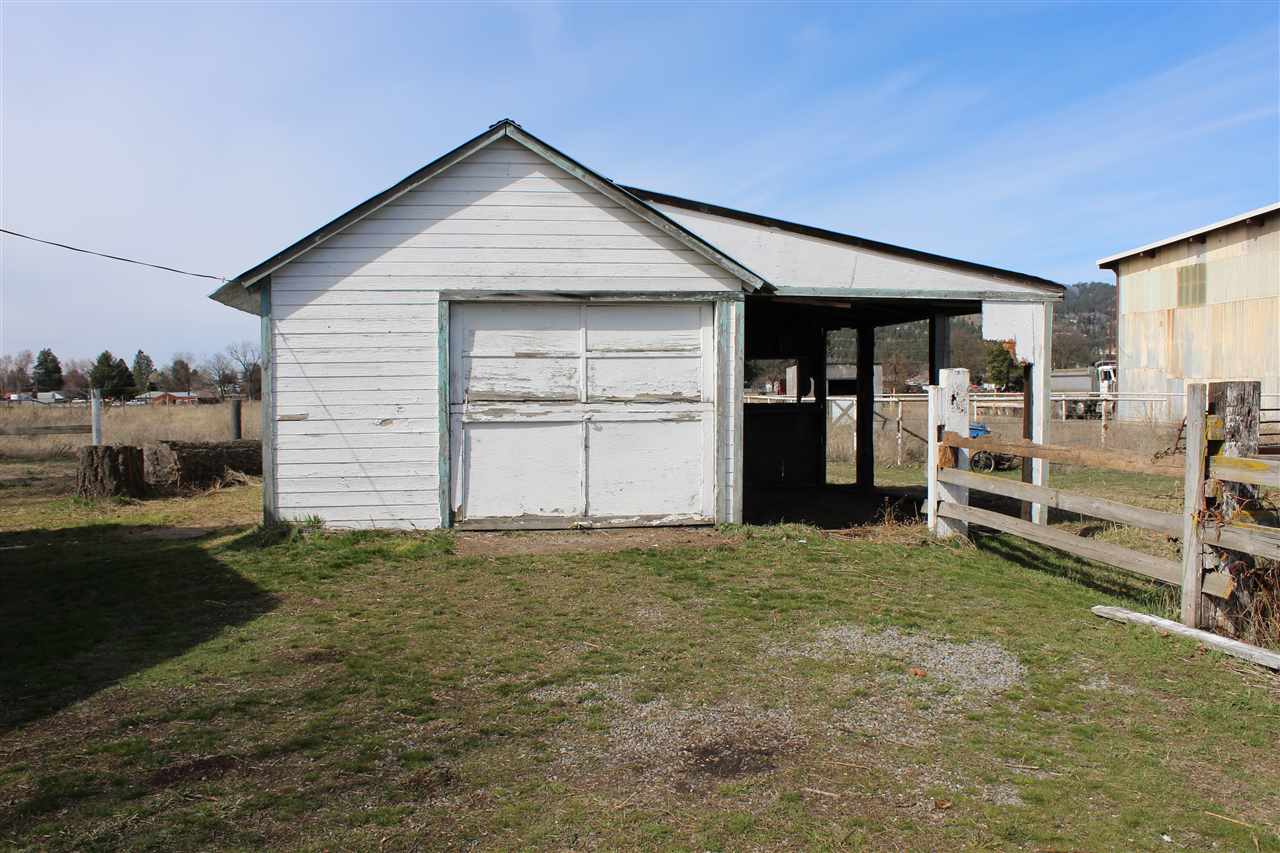 5213 North Corrigan Road Otis Orchards, WA 99027 - Photo 19 of 20 Gallery Image 19