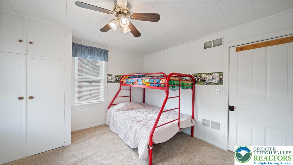 3955 Oakland Road Bethlehem, PA 18020 - Photo 19 of 44 Gallery Image 19