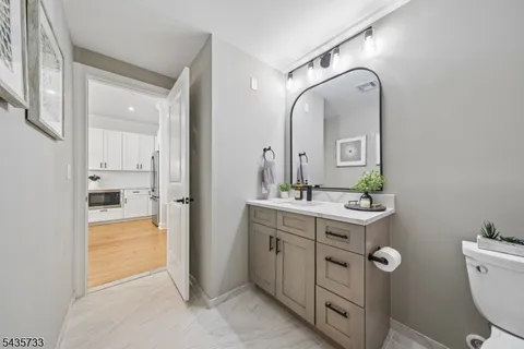 $729,000 | 9 Farrand Street, Bloomfield, NJ 07003