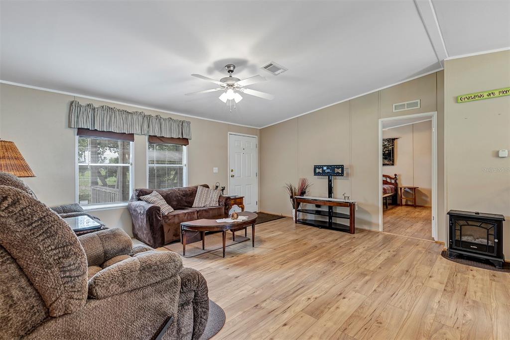 2756 Northeast 34th Road Wildwood, FL 34785 - Photo 12 of 42