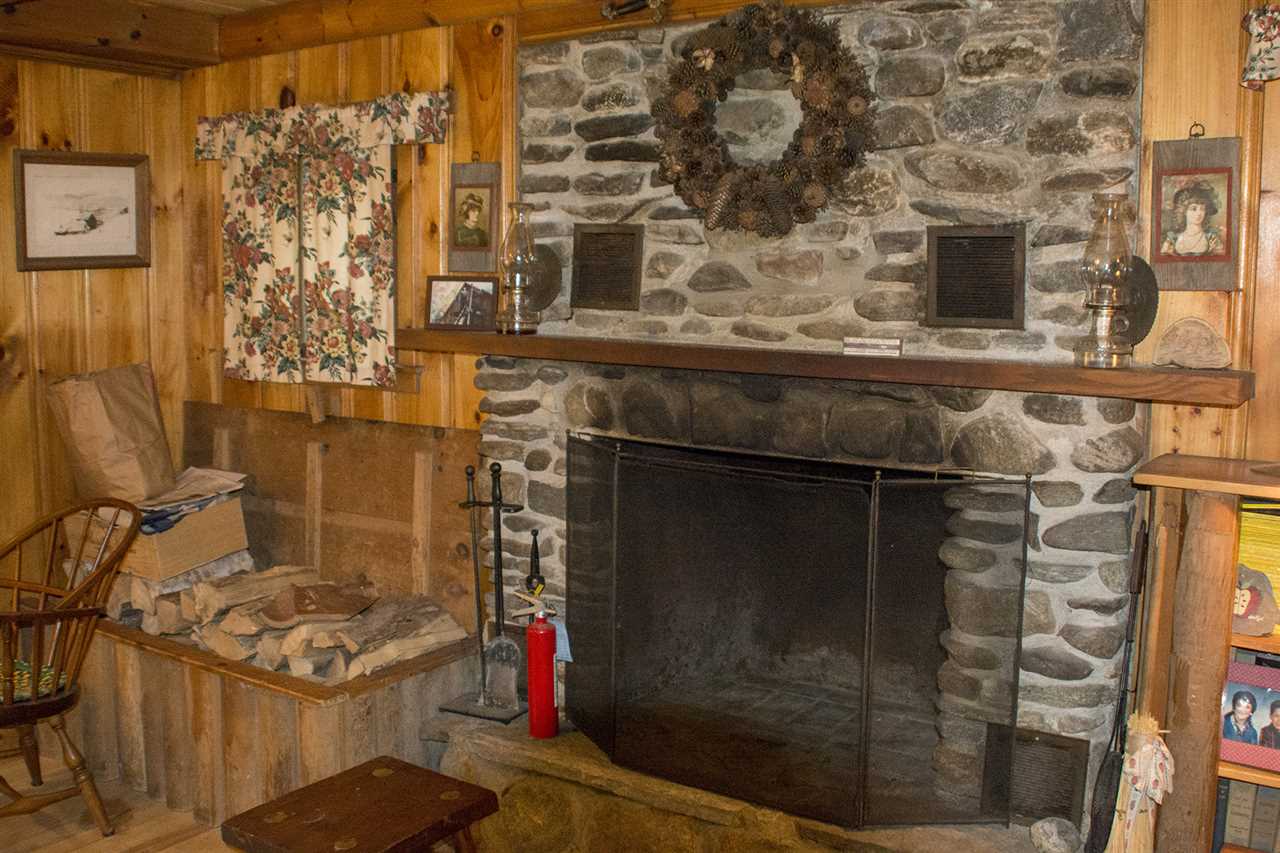 28 Canedy Road Stratton, VT 05360 - Photo 9 of 13