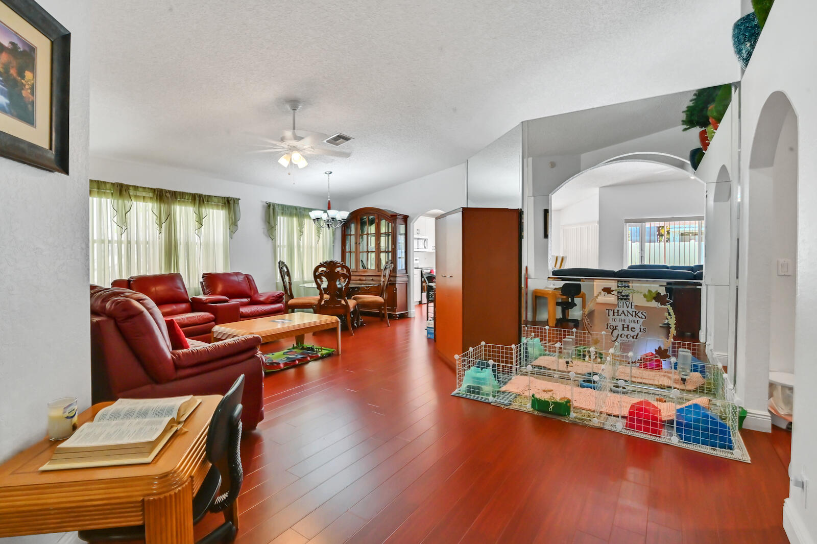 18350 Coral Sands Way Boca Raton, FL 33498 - Photo 5 of 32 05 Living room 01