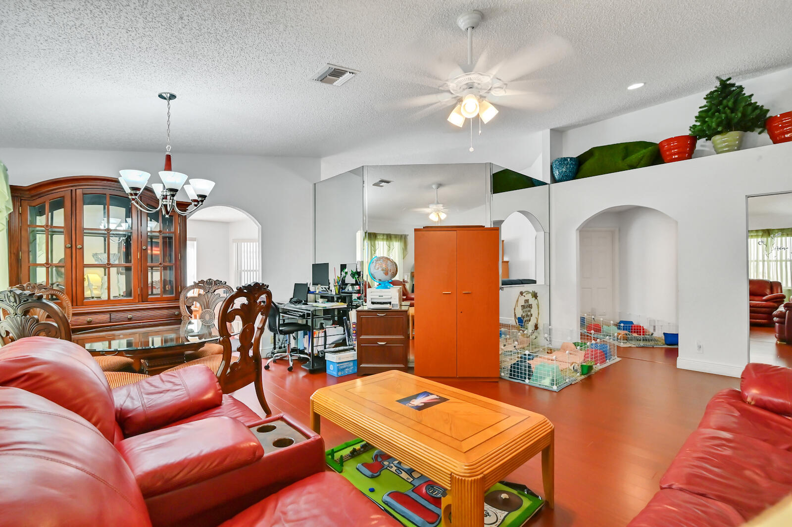 18350 Coral Sands Way Boca Raton, FL 33498 - Photo 7 of 32 07 Living room 03