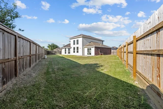 $2,350 | 2421 Songbird Lane, Corpus Christi, TX 78414