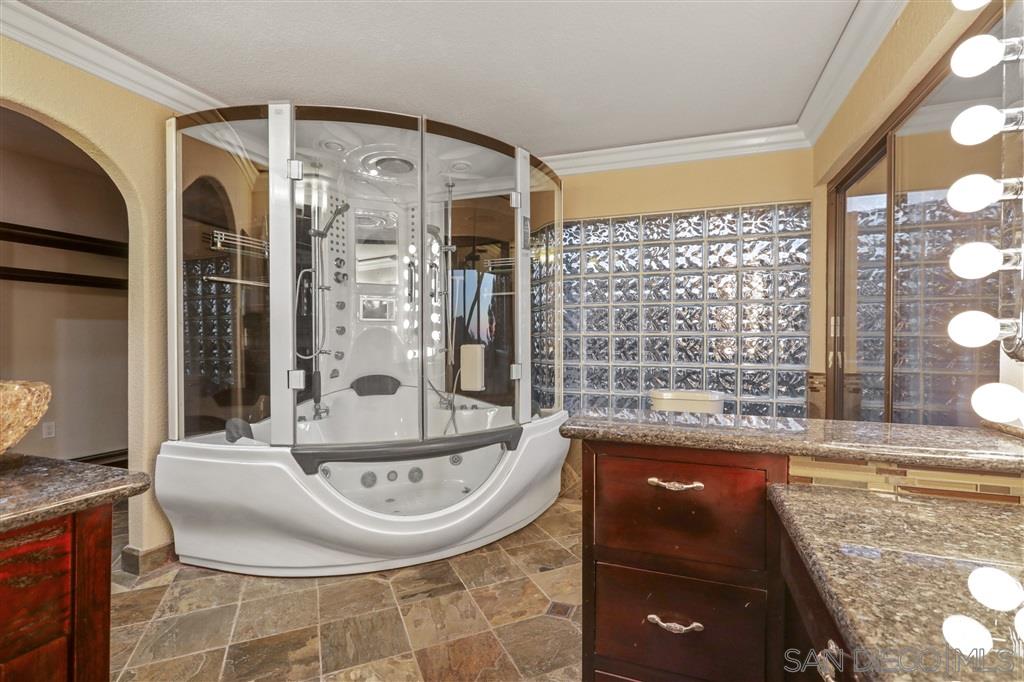 2505 Suncrest Boulevard El Cajon, CA 92021 - Photo 18 of 25