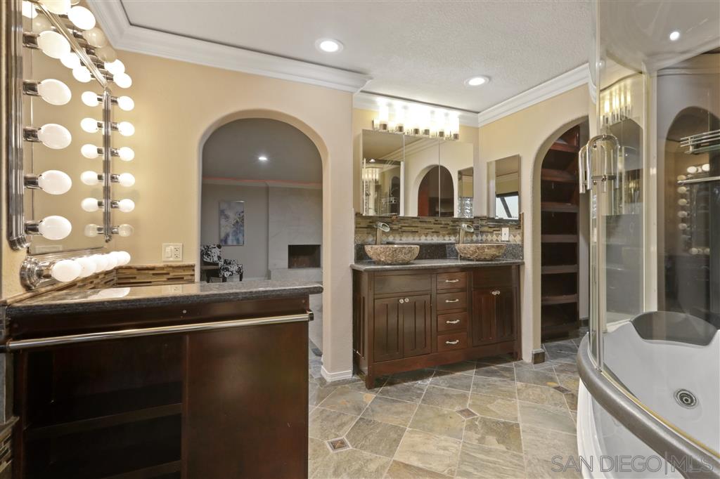 2505 Suncrest Boulevard El Cajon, CA 92021 - Photo 19 of 25