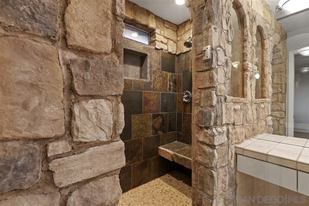 2505 Suncrest Boulevard El Cajon, CA 92021 - Photo 21 of 25