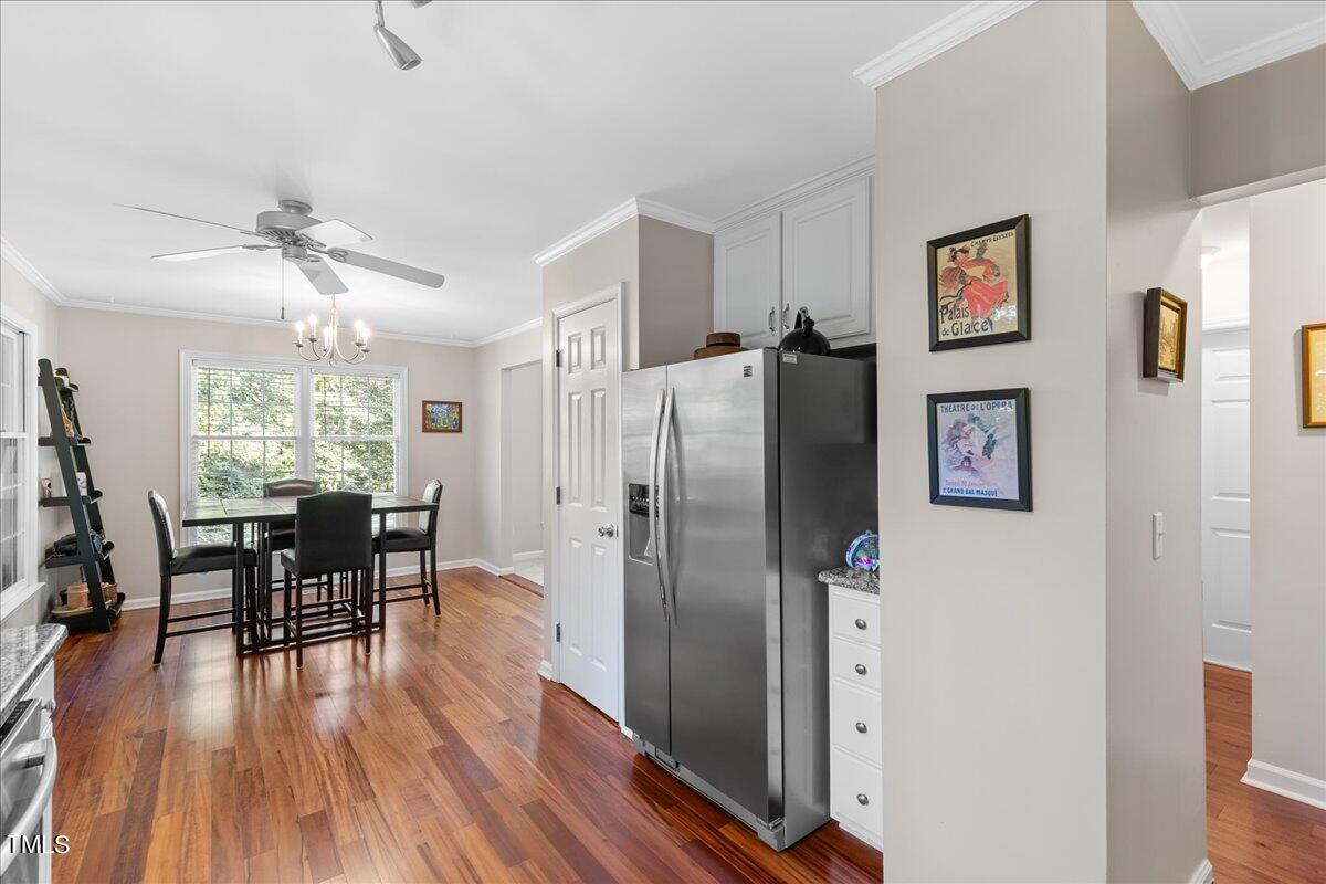 6816 Chasewick Circle Raleigh, NC 27615 - Photo 14 of 39 Kitchen