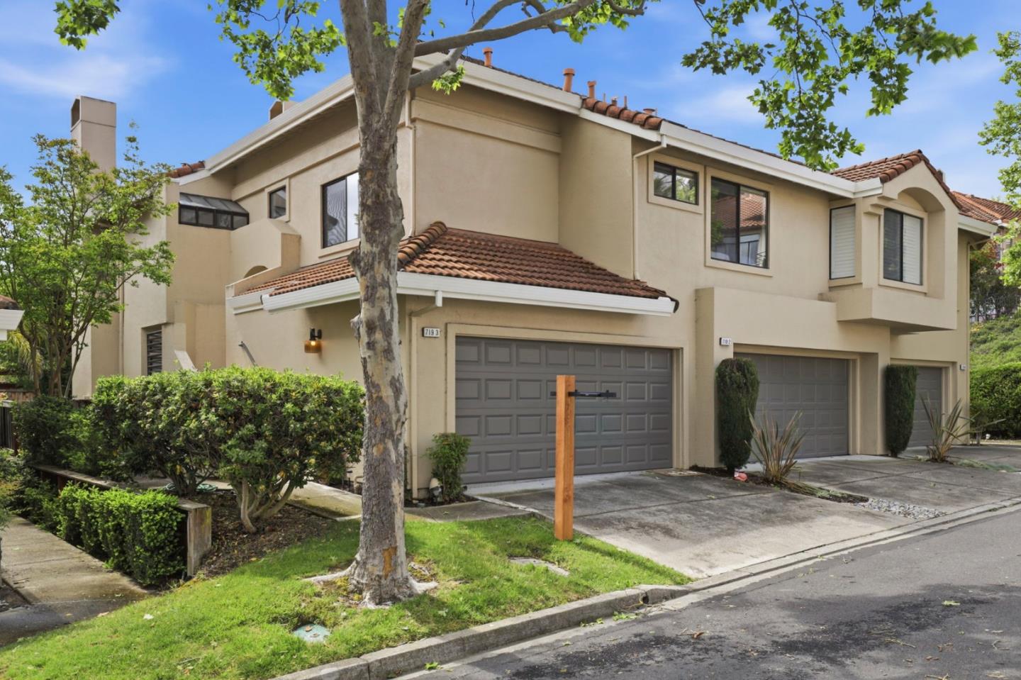 719 Lakemont Place, Unit 3 San Ramon, CA 94582 - Photo 2 of 59